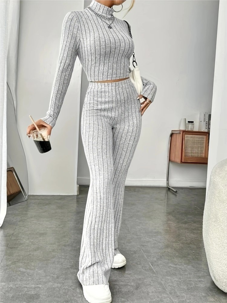 Damen Strick-Zweiteiler: Vinta – Crop Top Crochet Bewertung und Preis