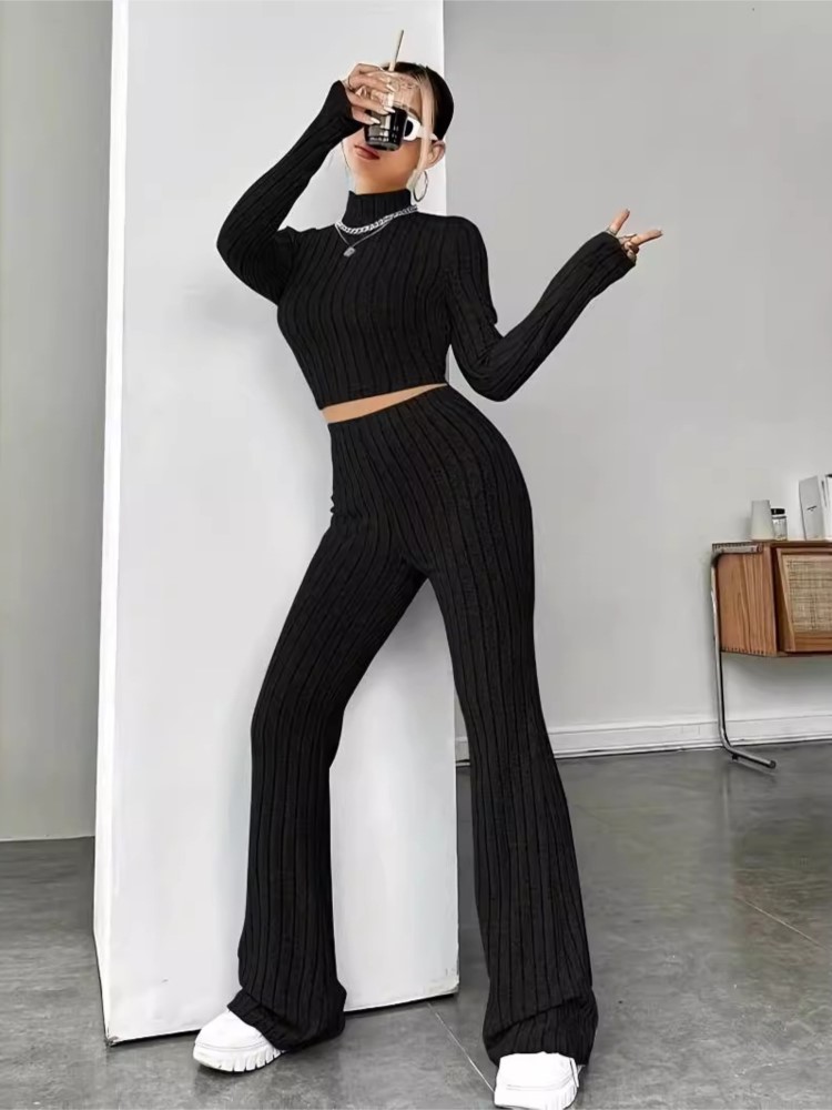 Damen Strick-Zweiteiler: Vinta – Crop Top Crochet Bewertung und Preis